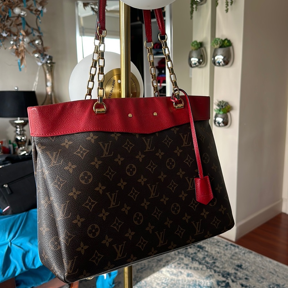 Louis Vuitton Pallas shopper mono.cherry code M51197 with authenticity document